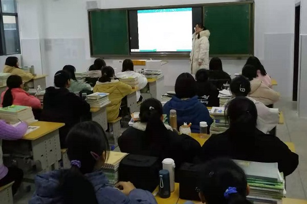 上课图4.jpg