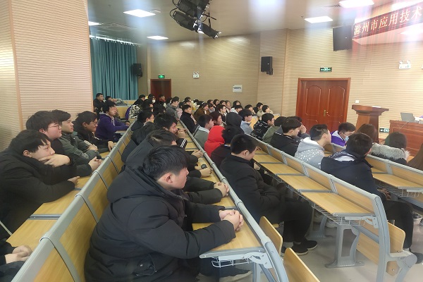 学子回访图2.jpg