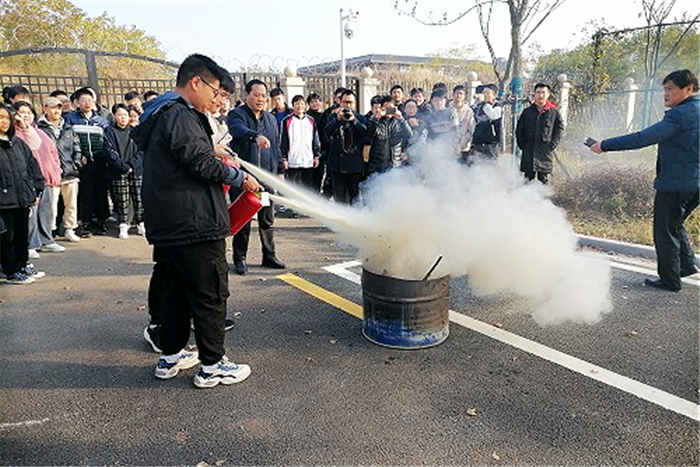 消防3_副本.jpg