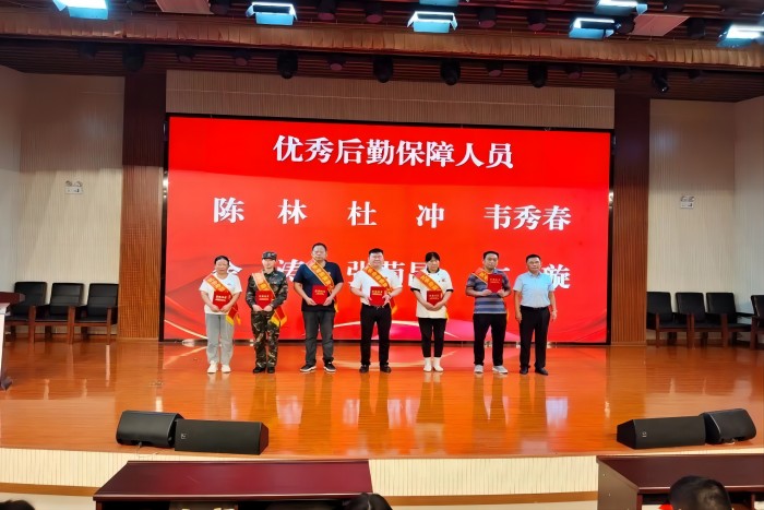 教4(1).jpg